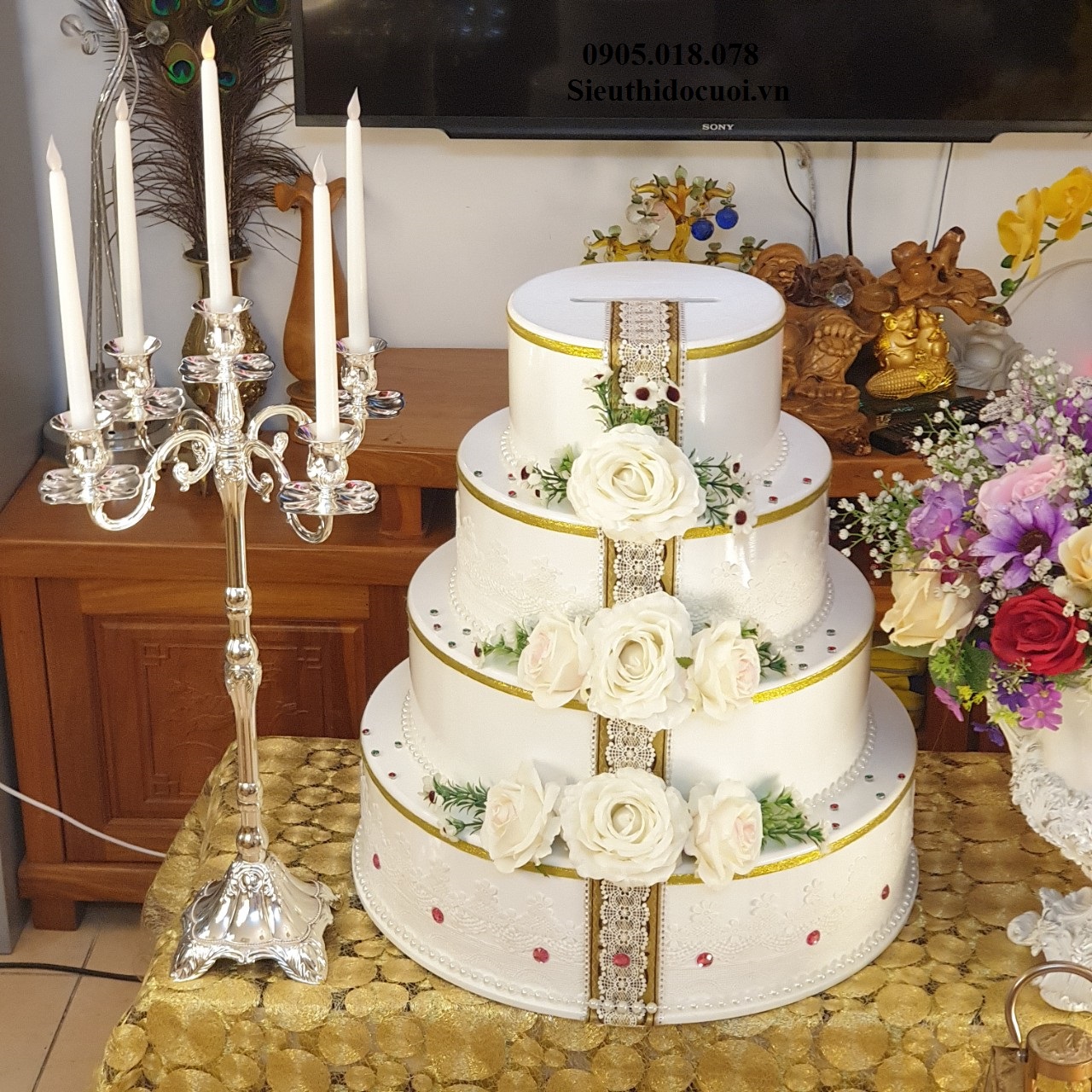 Bánh kem 4 tàng Bánh kem 4 tàng