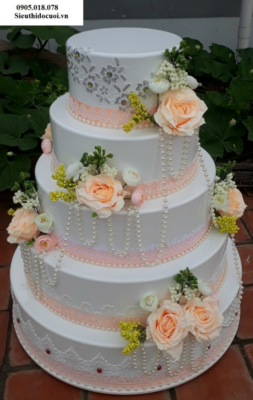 Bánh kem 5 tầng Bánh kem 5 tầng