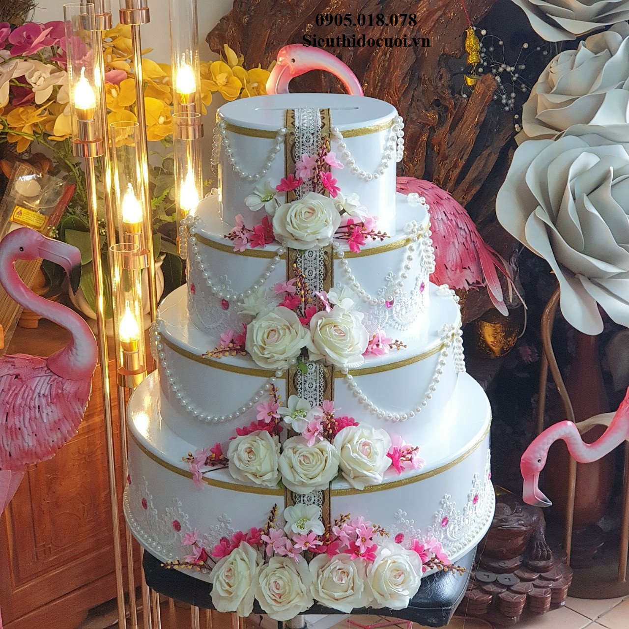 Bánh kem 4 tàng Bánh kem 4 tàng