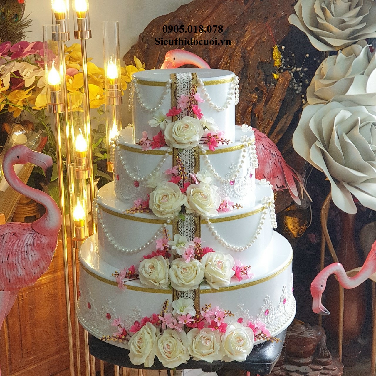 Bánh kem 4 tàng Bánh kem 4 tàng