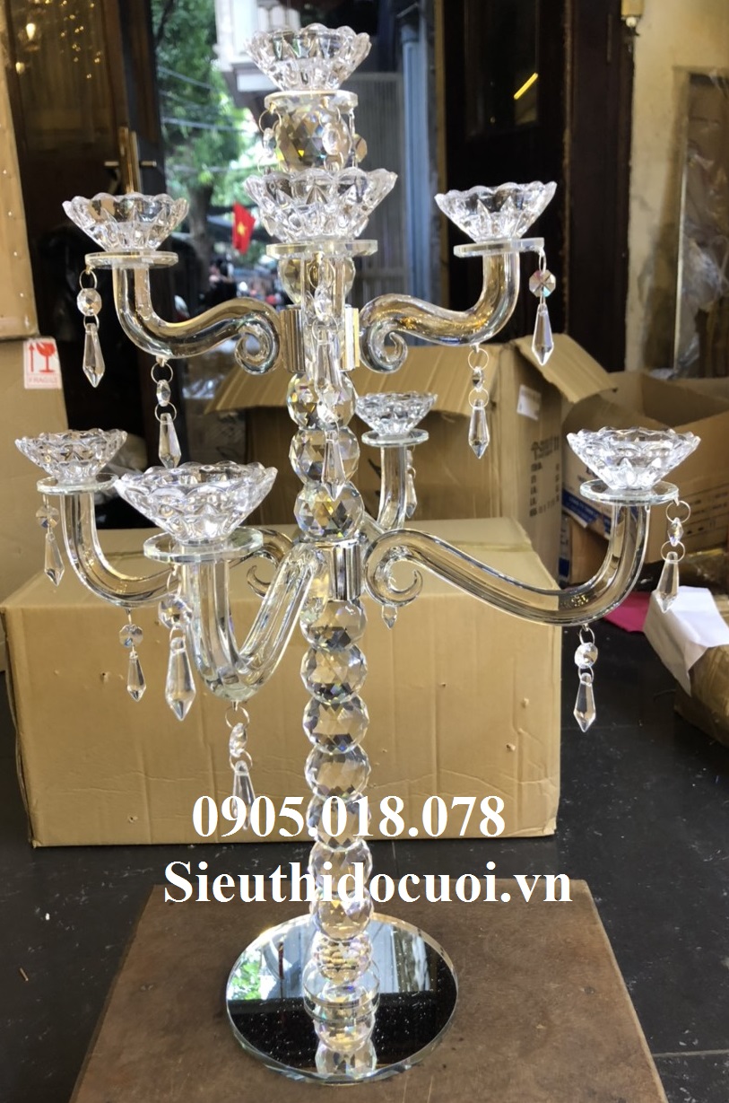 Chân nến trong suốt Chân nến trong suốt