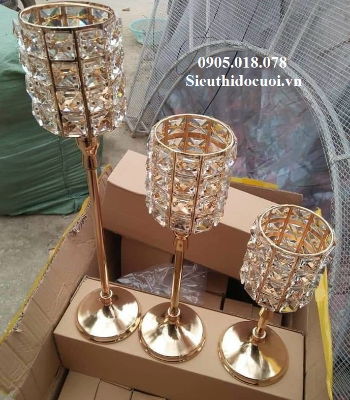 Trụ nến, chân nến Trụ nến, chân nến