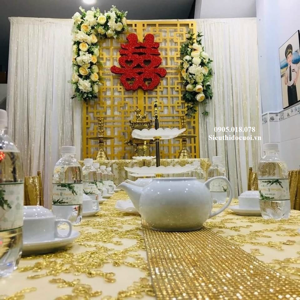 Cặp góc gia tiên Cặp góc gia tiên