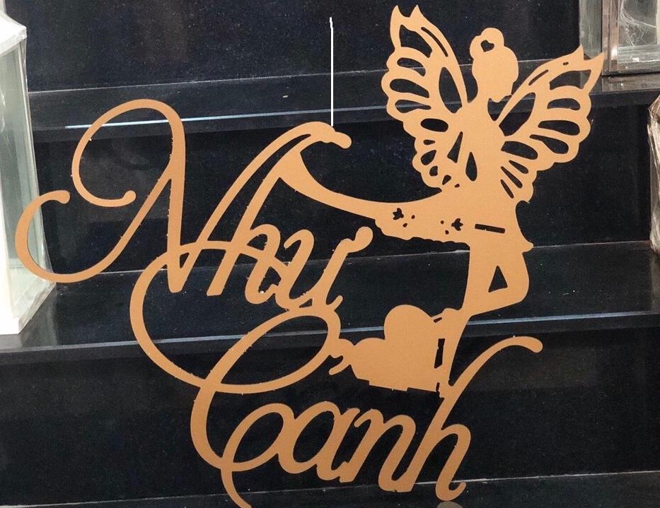 Bảng tên cô dâu chú rể bằng alu và bộ chữ số Bảng tên cô dâu chú rể bằng alu và bộ chữ số