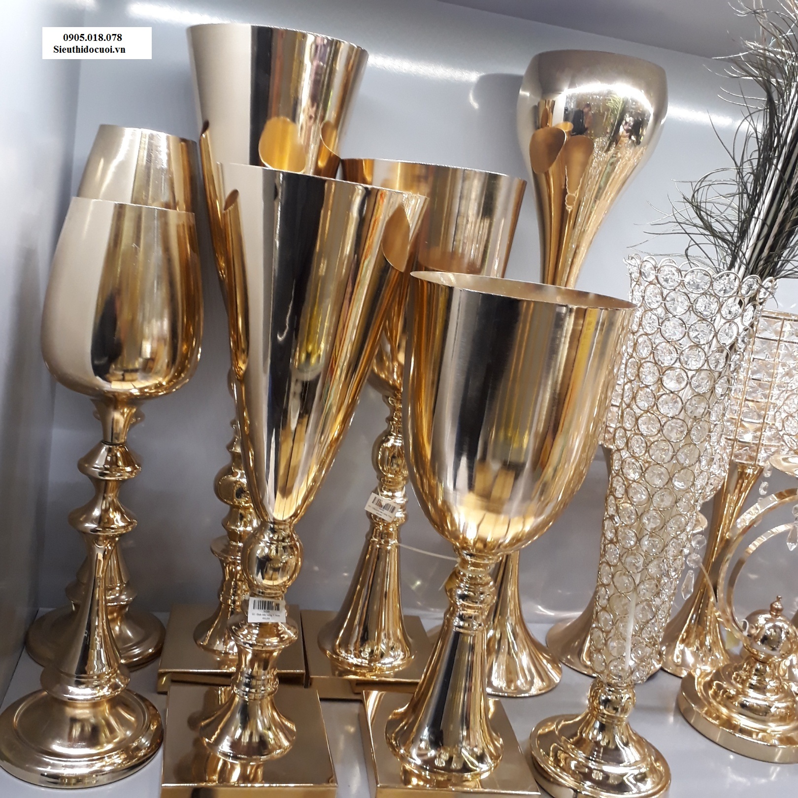 Trụ cắm hoa, đế cắm hoa đẹp, giá rẻ Trụ cắm hoa, đế cắm hoa đẹp, giá rẻ