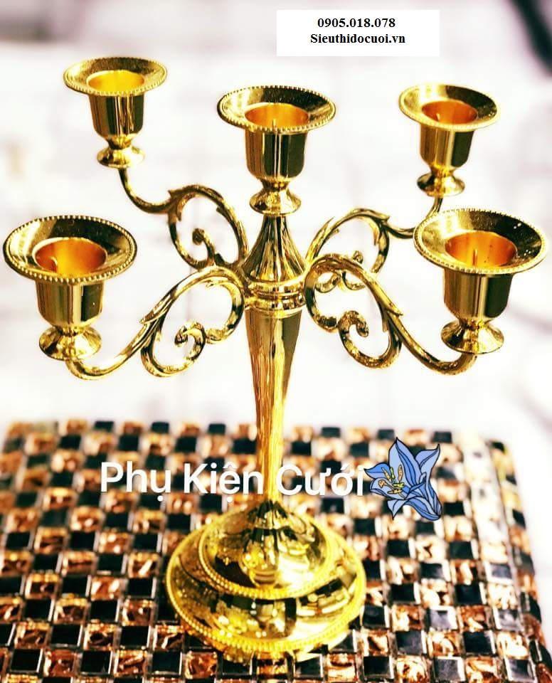 Chân nến trang trí giá rẻ Chân nến trang trí giá rẻ