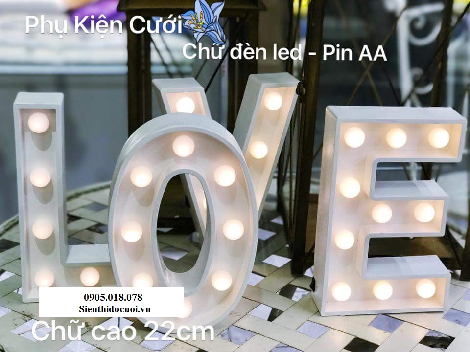 Bộ chữ Love đèn led trang trí Bộ chữ Love đèn led trang trí