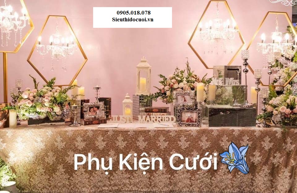 Đèn chùm pha lê nến 15 nhánh (15 nến) Đèn chùm pha lê nến 15 nhánh (15 nến)