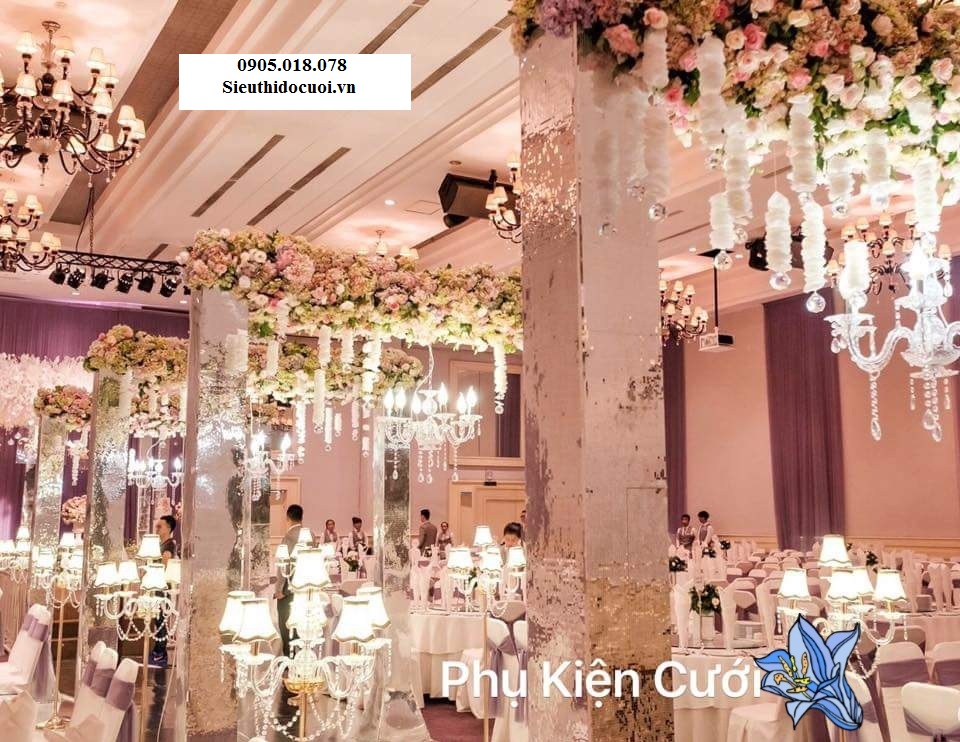 Đèn chùm pha lê nến 10 nhánh (10 nến) Đèn chùm pha lê nến 10 nhánh (10 nến)