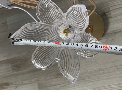 Đèn Dẫn Lối Đám Cưới Hoa Bách Hợp Bông Nhỏ Đèn Dẫn Lối Đám Cưới Hoa Bách Hợp Bông Nhỏ