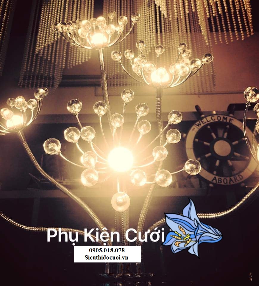 Đèn trang trí đám cưới hoa Bồ Công Anh Đèn trang trí đám cưới hoa Bồ Công Anh
