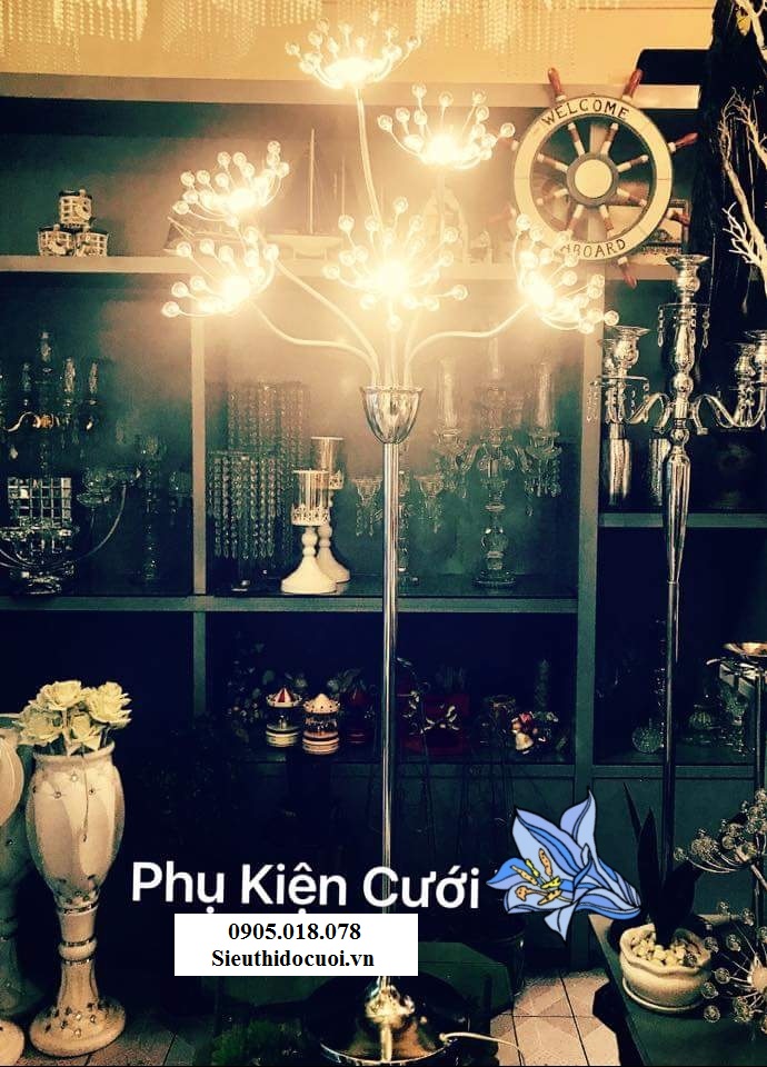 Đèn trang trí đám cưới hoa Bồ Công Anh Đèn trang trí đám cưới hoa Bồ Công Anh
