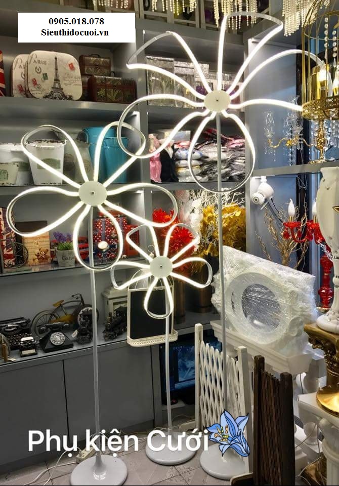 Đèn sân khấu đám cưới led bông hoa Đèn sân khấu đám cưới led bông hoa