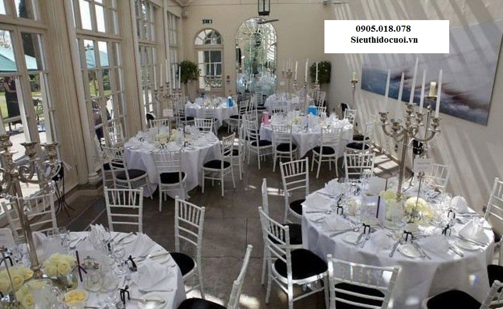 Ghế Tiffany bằng thép sơn tĩnh điện giá rẻ Ghế Tiffany bằng thép sơn tĩnh điện giá rẻ