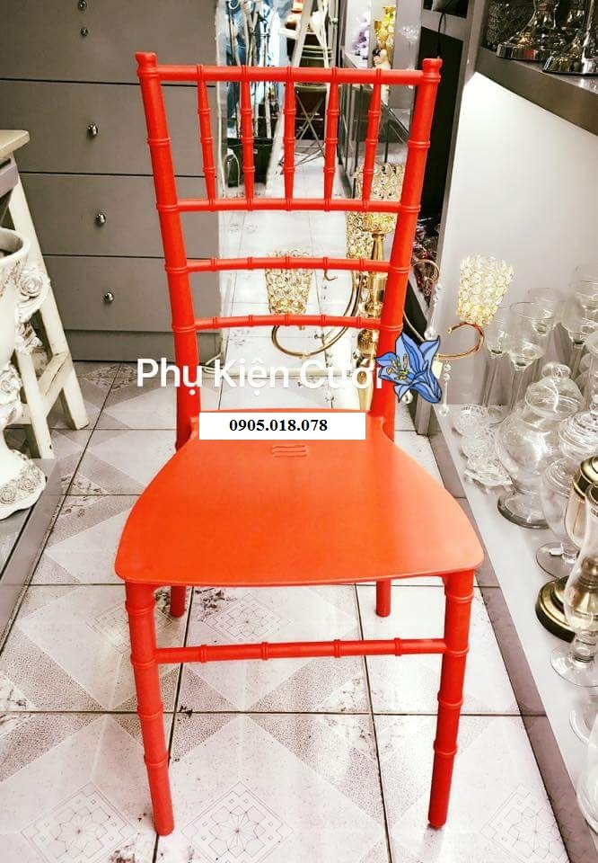 Ghế Tiffany bằng nhựa cao cấp đúc nguyên khối Ghế Tiffany bằng nhựa cao cấp đúc nguyên khối