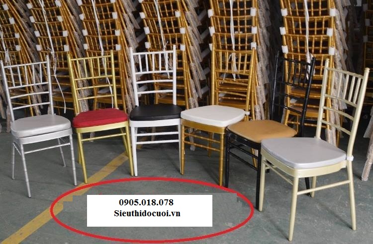 Ghế Tiffany bằng thép sơn tĩnh điện giá rẻ Ghế Tiffany bằng thép sơn tĩnh điện giá rẻ