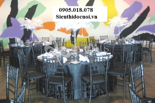 Ghế Tiffany bằng nhựa cao cấp đúc nguyên khối Ghế Tiffany bằng nhựa cao cấp đúc nguyên khối