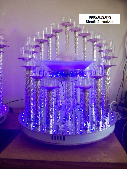 Tháp ly đám cưới, Tháp ly hình đĩa TL8