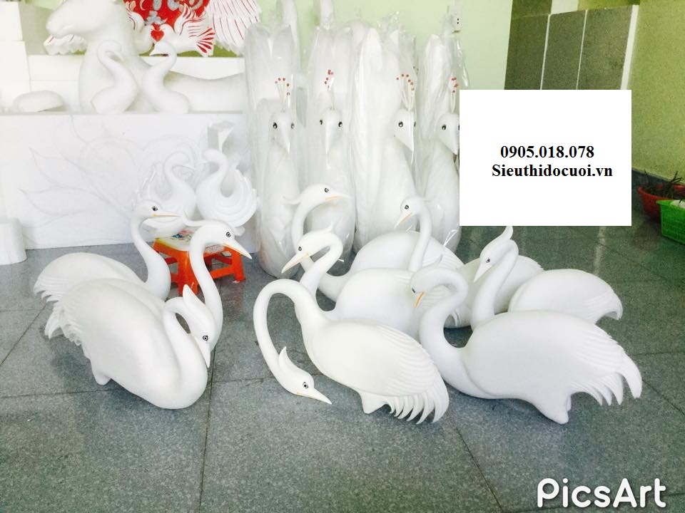 Chim công mô hình mút xốp có đèn led Chim công mô hình mút xốp có đèn led