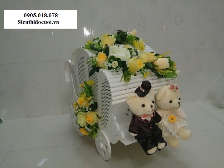 Thùng tiền đám cưới hình xe ngựa Thùng tiền đám cưới hình xe ngựa