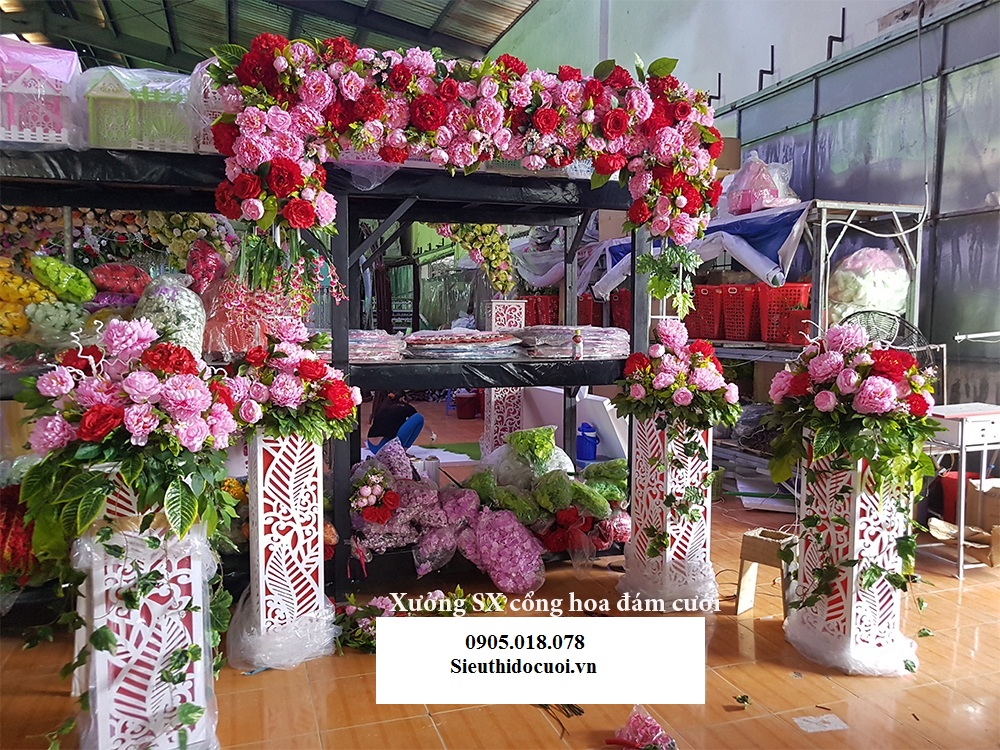 Đôn hoa đám cưới, trụ hoa đám cưới Đôn hoa đám cưới, trụ hoa đám cưới