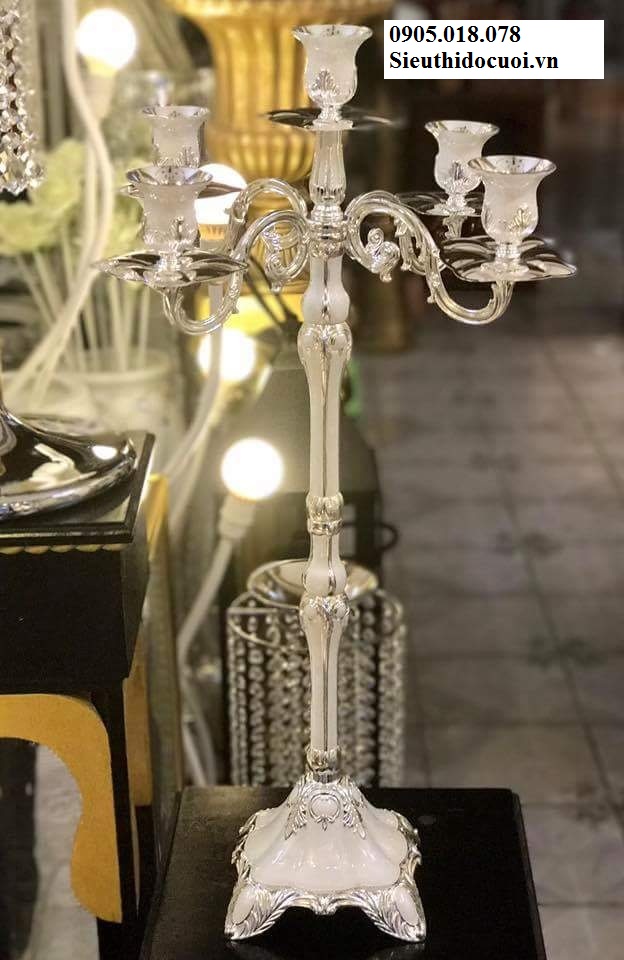 Trụ nến pha lê trong suốt giá rẻ Trụ nến pha lê trong suốt giá rẻ