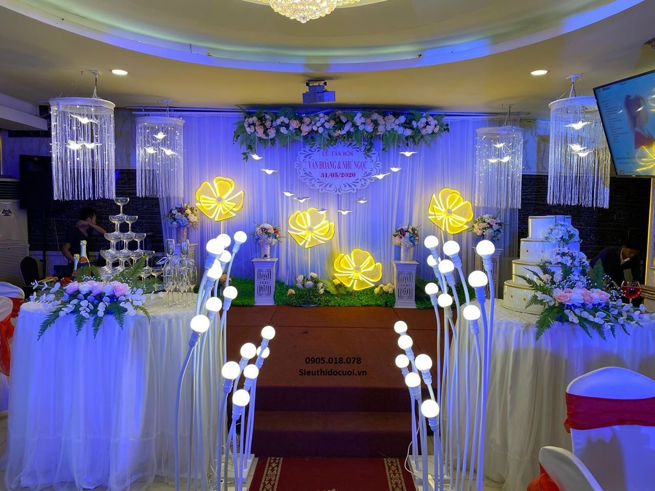 Sóng đèn dẫn lối, trụ đèn dẫn lối Sóng đèn dẫn lối, trụ đèn dẫn lối