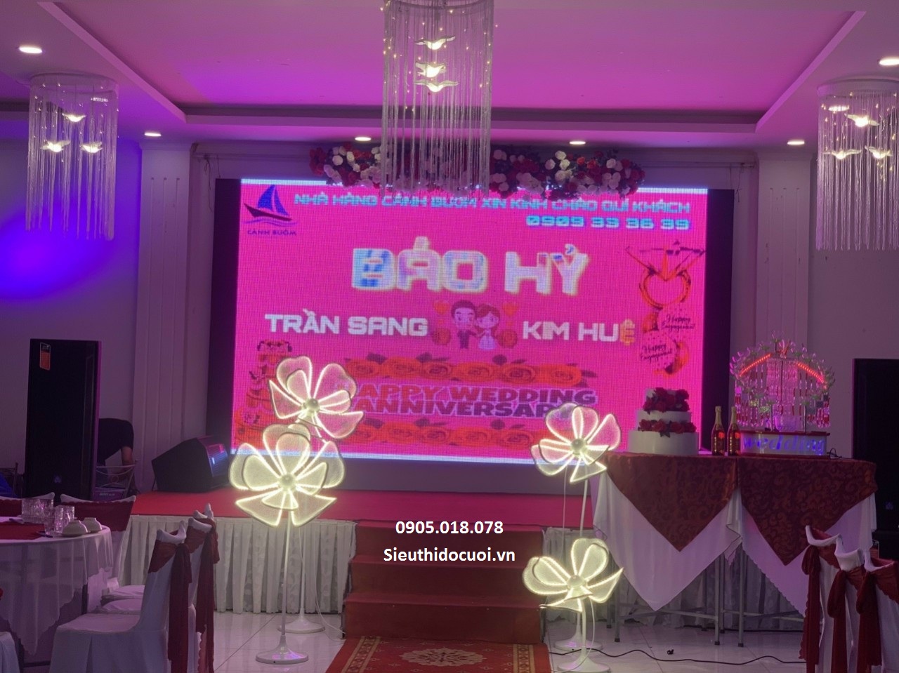 Sóng đèn hoa lan đại, dẫn lối hoa lan đại Sóng đèn hoa lan đại, dẫn lối hoa lan đại