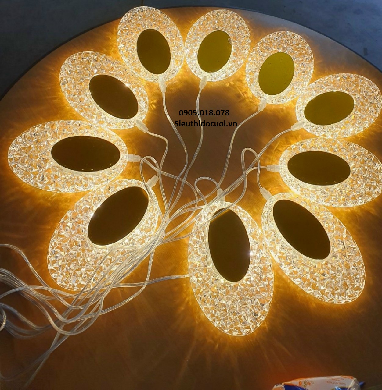 Thả Led trang trí, đèn chùm trang trí Thả Led trang trí, đèn chùm trang trí