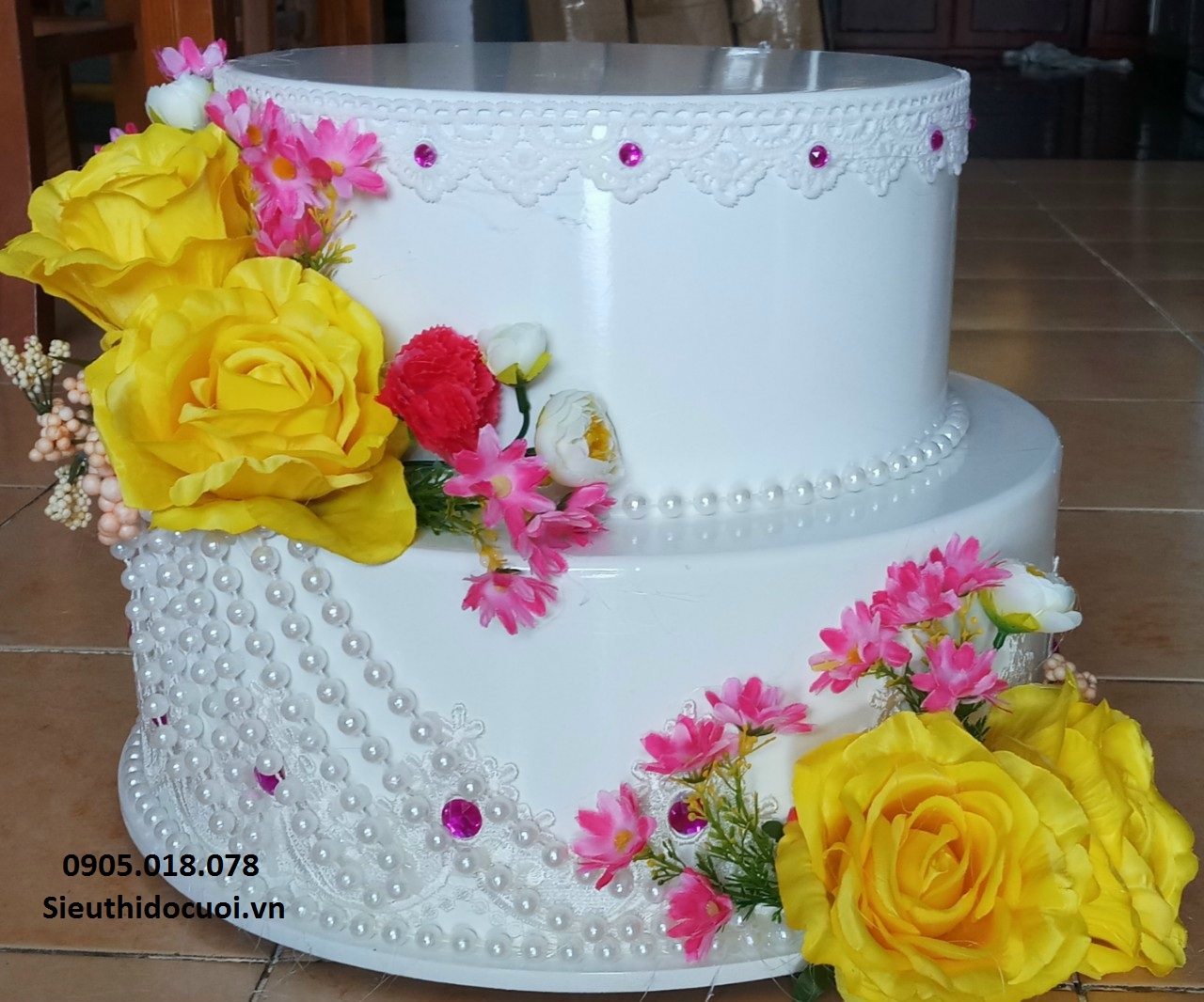 Bánh kem mô hình Bánh kem mô hình