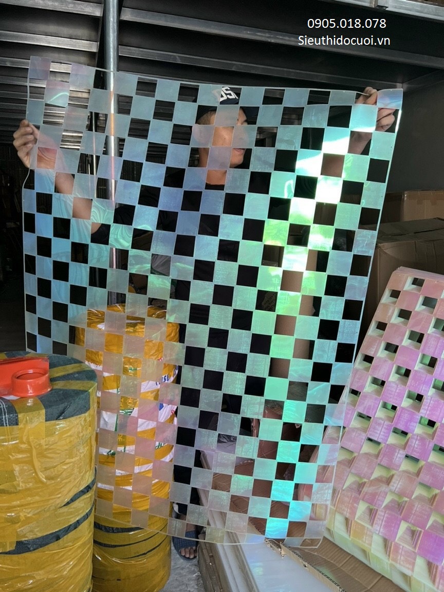 Sequin, Kim Sa Sequin, Kim Sa