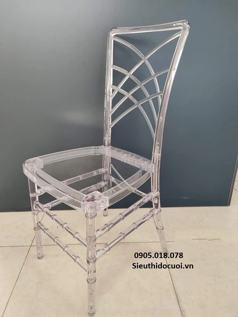 Ghế trong suốt Ghế trong suốt