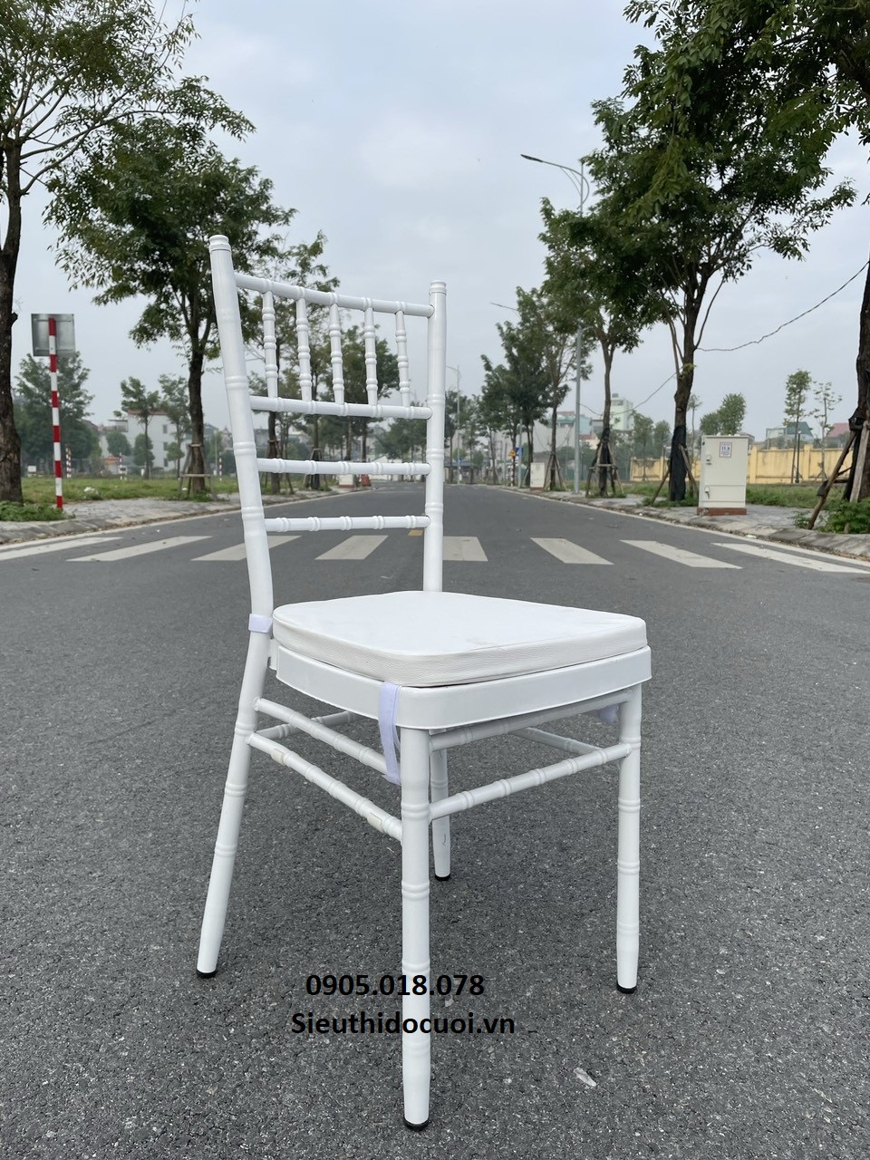 Ghế nhựa, ghế sắt Ghế nhựa, ghế sắt