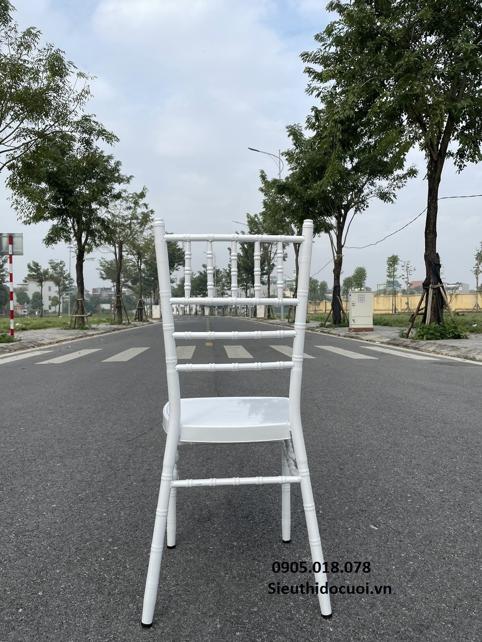 Ghế nhựa, ghế sắt Ghế nhựa, ghế sắt