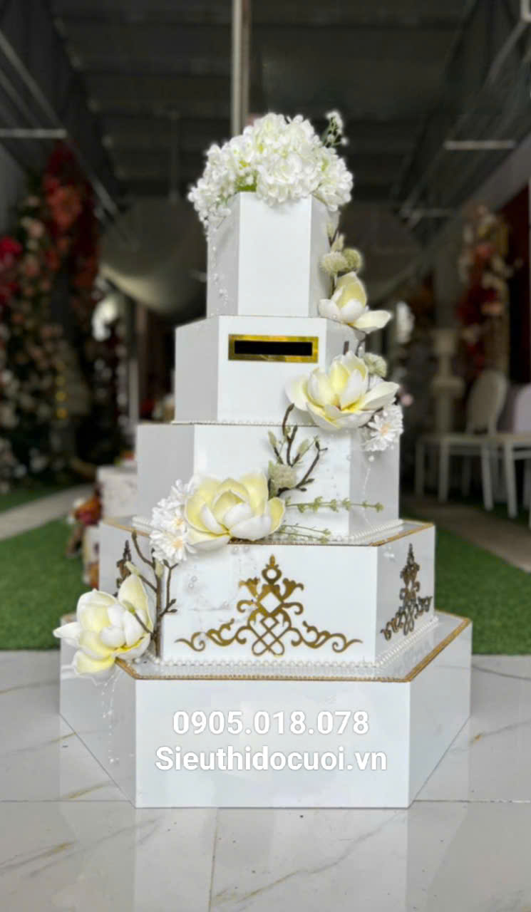 thùng tiền cưới hình bánh kem thùng tiền cưới hình bánh kem