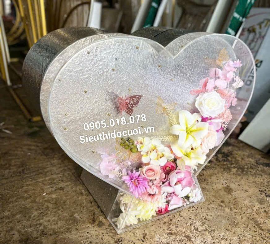 thùng tiền cưới hình trái tim thùng tiền cưới hình trái tim