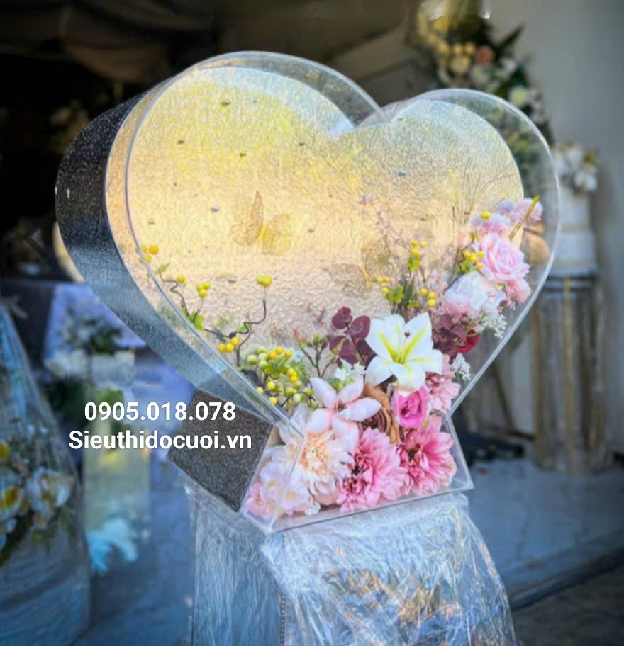 thùng tiền cưới hình trái tim thùng tiền cưới hình trái tim