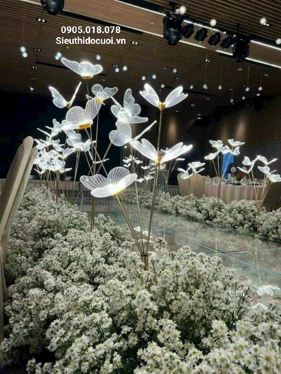 Đèn dẫn lối sân khấu bướm meka Đèn dẫn lối sân khấu bướm meka