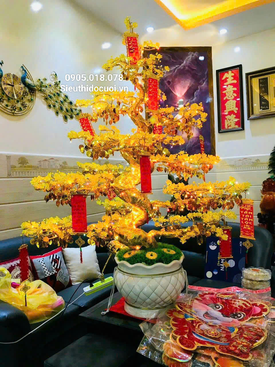 Hoa Mai Pha Lê Hoa Mai Pha Lê