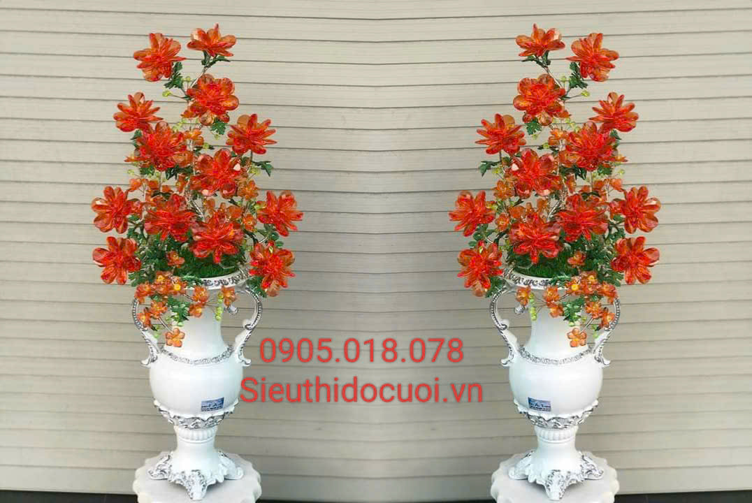 Hoa Mai Pha Lê Hoa Mai Pha Lê