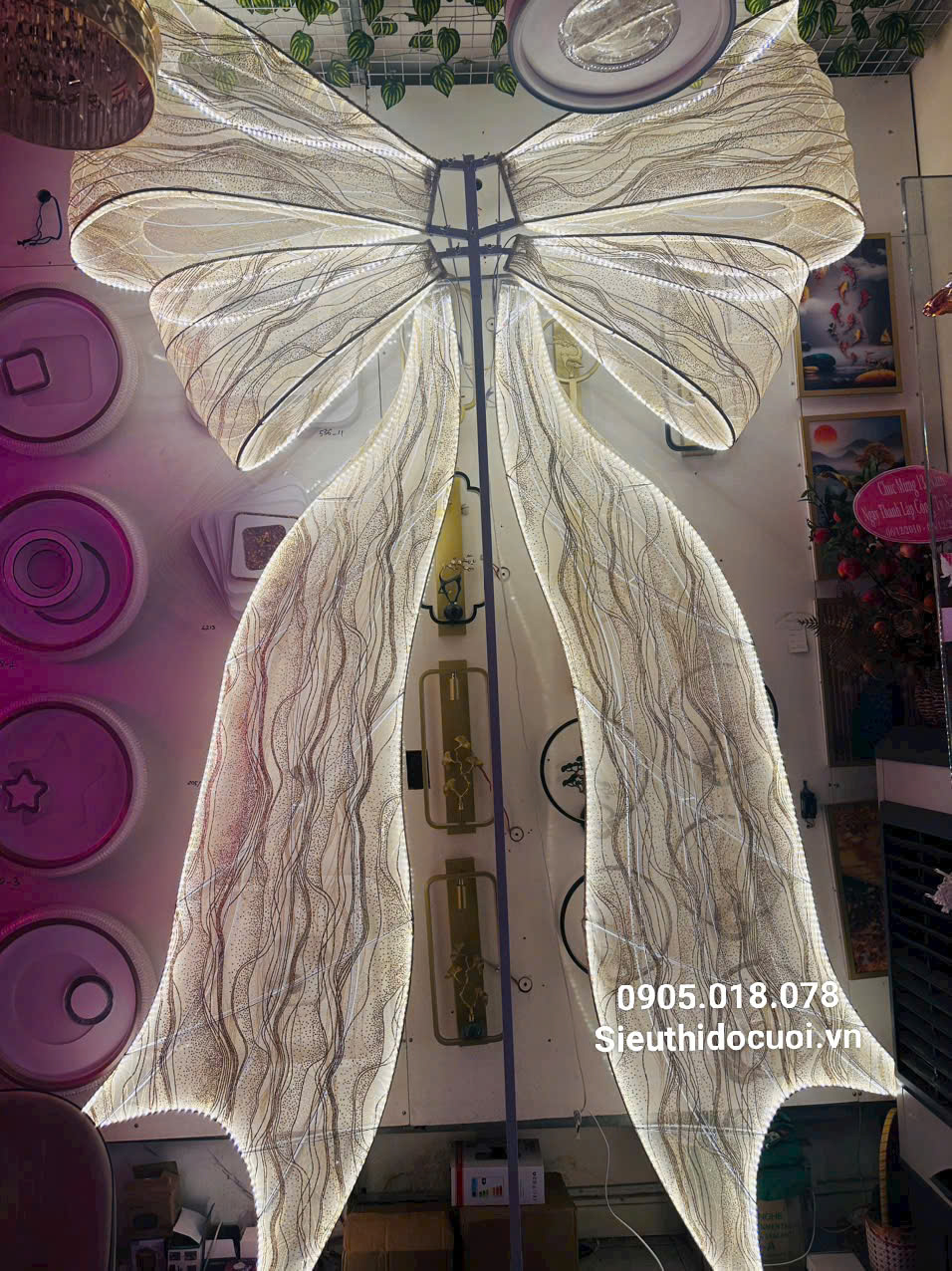 Backdrop đám cưới Nơ LED Khổng Lồ Backdrop đám cưới Nơ LED Khổng Lồ