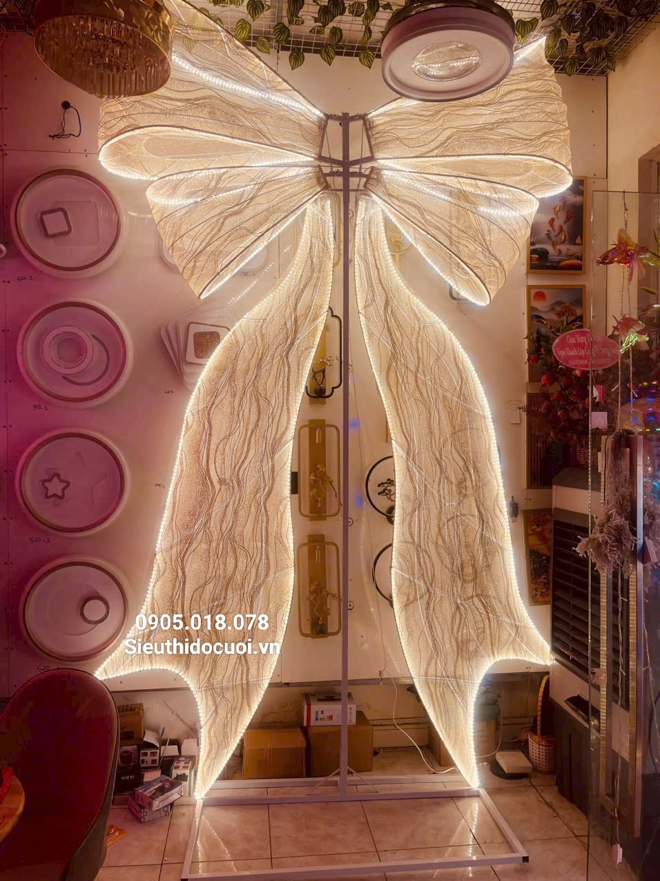 Backdrop đám cưới Nơ LED Khổng Lồ Backdrop đám cưới Nơ LED Khổng Lồ