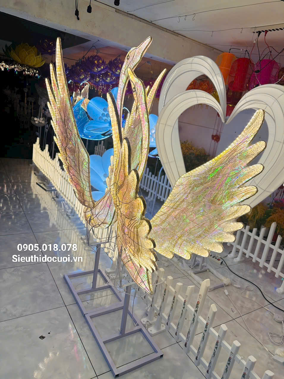 Đèn dẫn lối đám cưới chim thiên nga khổng lồ LED Đèn dẫn lối đám cưới chim thiên nga khổng lồ LED