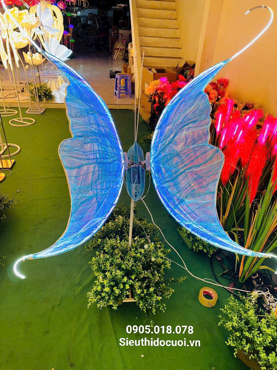 Đèn Led Cánh Bướm Có Động Cơ Đèn Led Cánh Bướm Có Động Cơ