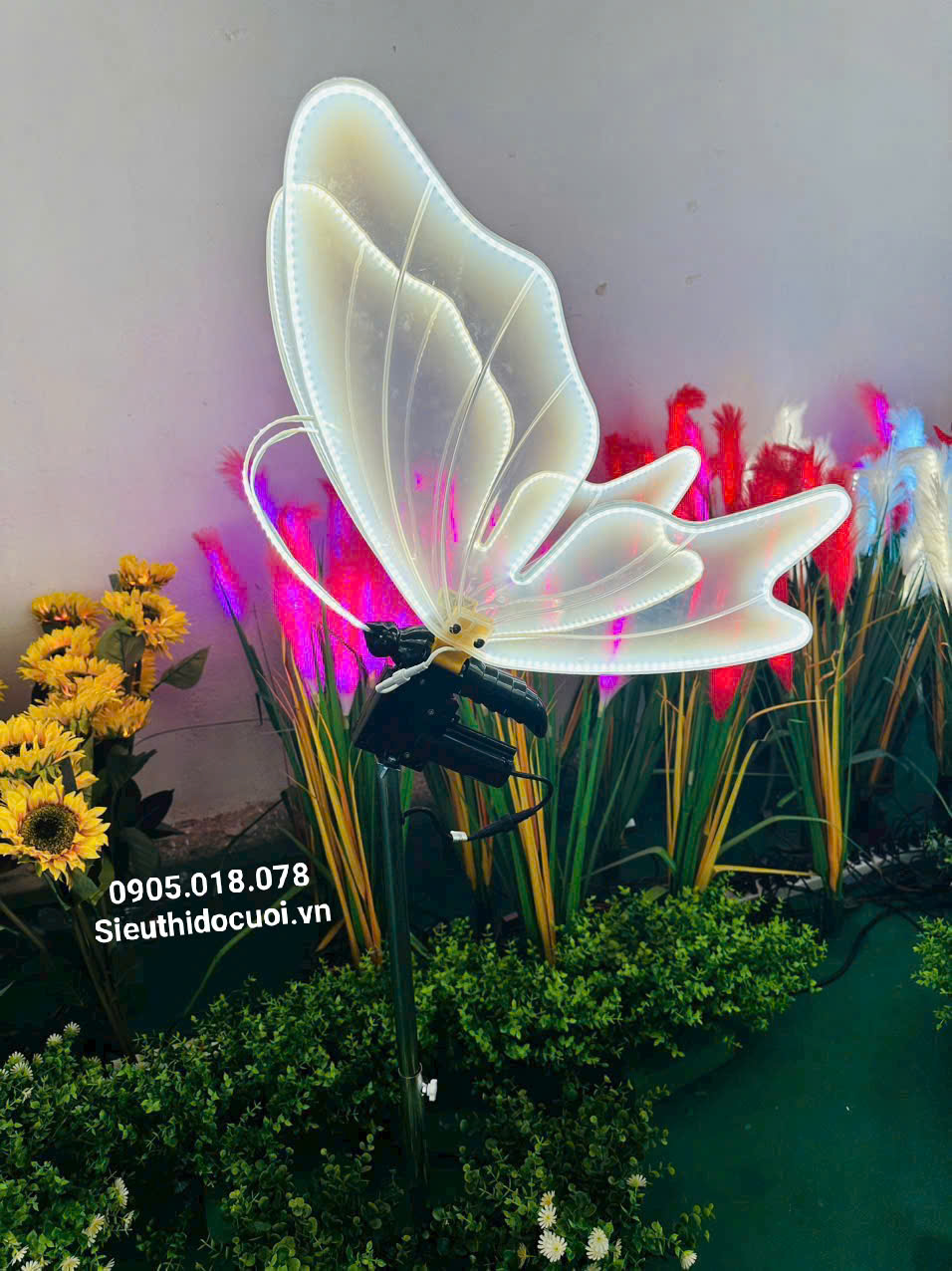 Đèn Led Cánh Bướm Có Động Cơ Đèn Led Cánh Bướm Có Động Cơ