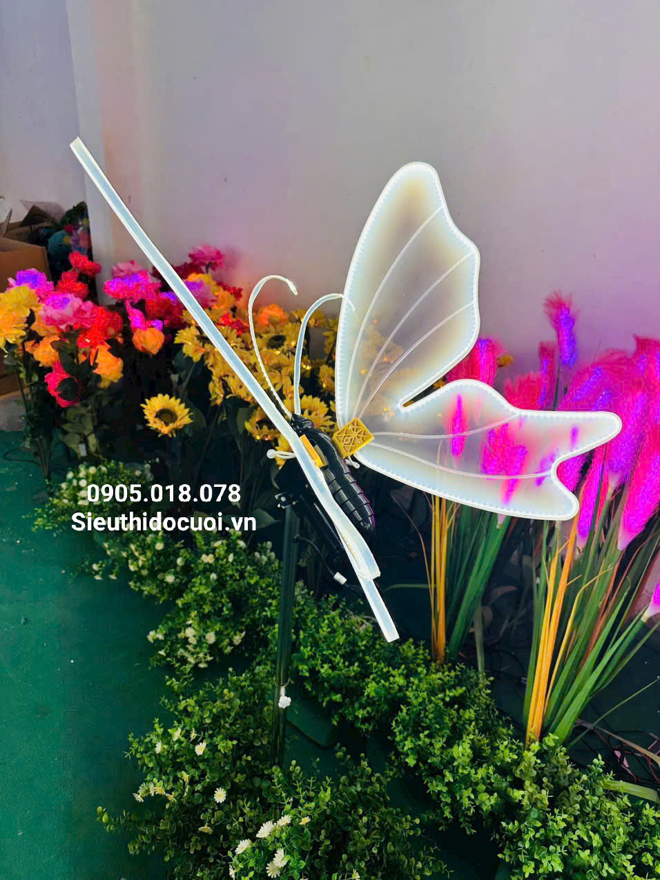 Đèn Led Cánh Bướm Có Động Cơ Đèn Led Cánh Bướm Có Động Cơ