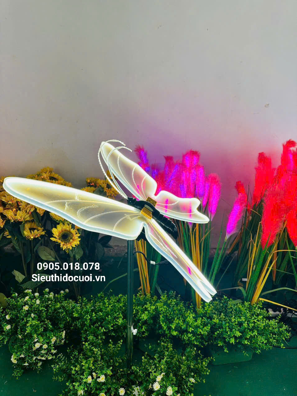 Đèn Led Cánh Bướm Có Động Cơ Đèn Led Cánh Bướm Có Động Cơ