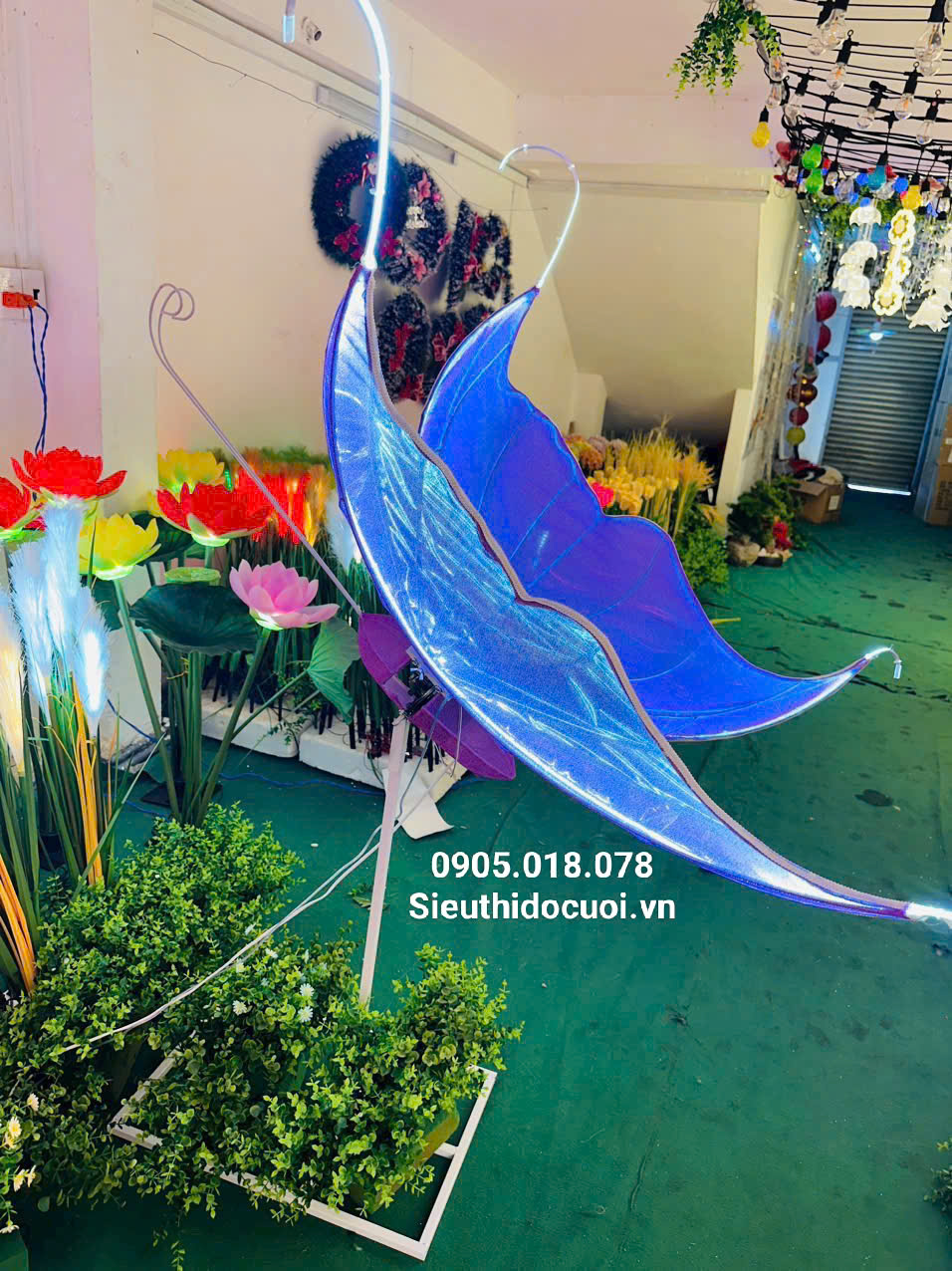 Đèn Led Cánh Bướm Có Động Cơ Đèn Led Cánh Bướm Có Động Cơ