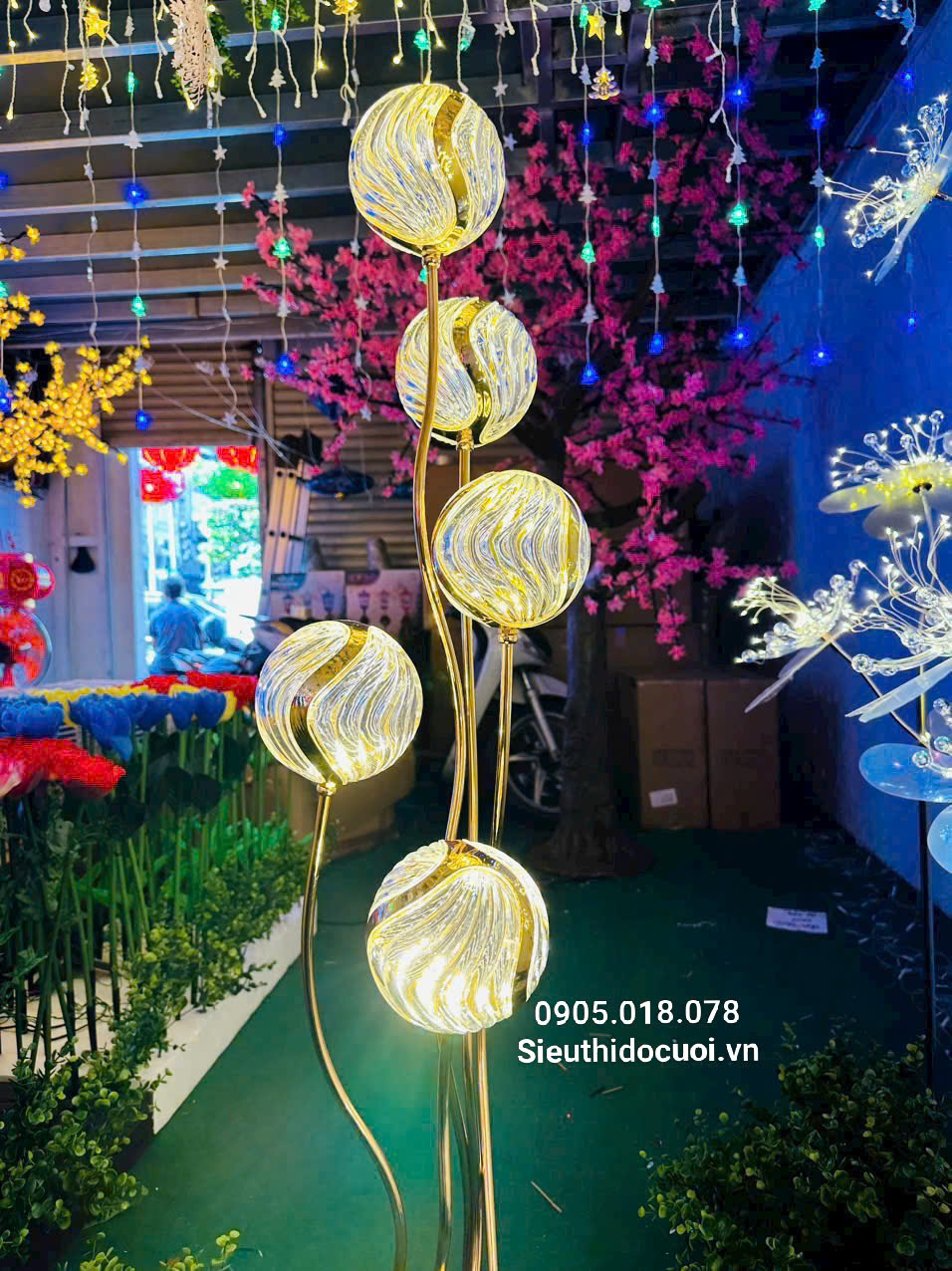 Đèn dẫn lối đám cưới vân sóng Đèn dẫn lối đám cưới vân sóng