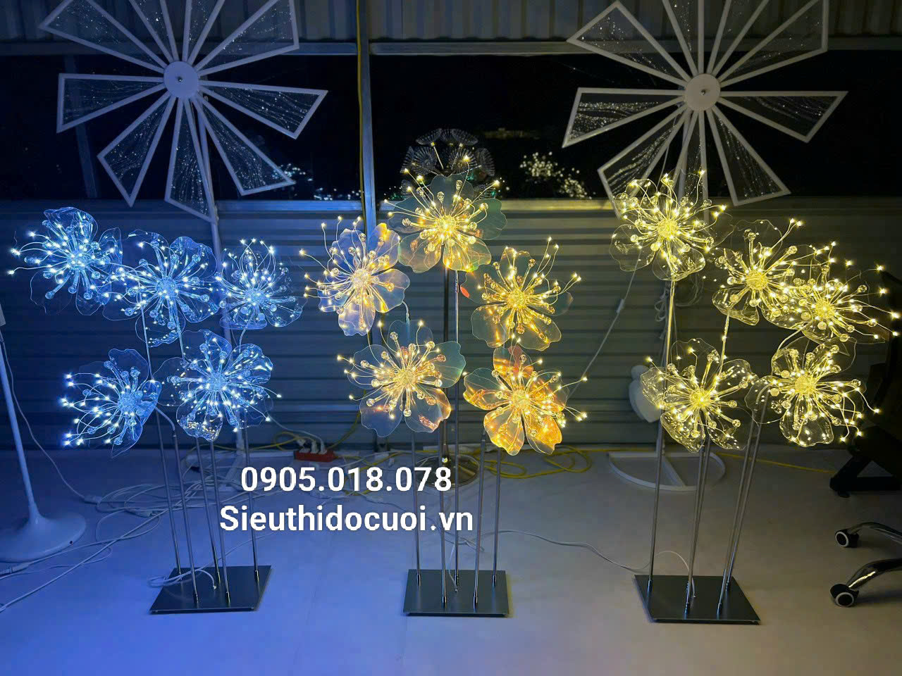 Đèn dẫn lối đám cưới hoa mai Đèn dẫn lối đám cưới hoa mai